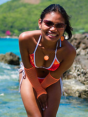 India teen cameltoe