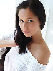 Erotic photo session of sexy girl Gloria