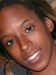 Amateur Black Girl Spreads Her Ebony Pusssy And Asshole