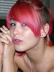 Amateur Teen Girlfriend Abby Modeling Nude And Spreading Ass