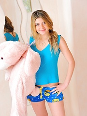Serena pink room blue panties