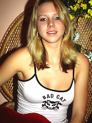 This hot blonde teenage sweetie has a stunning naked body