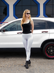 Phoebe Keller sparkle motion