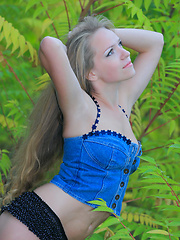 Amazing blonde flashing tits