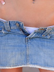 Kali gets naked on the balcony