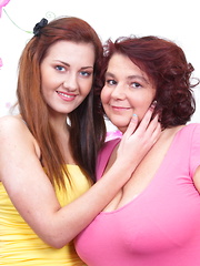 Huge breasted BBW lesbian doing a hot teeny babe